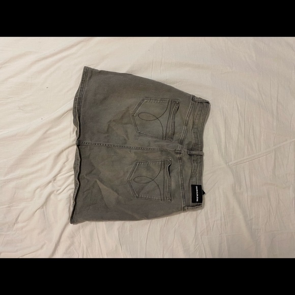 Grey Calvin Klein denim skirt - Picture 2 of 3
